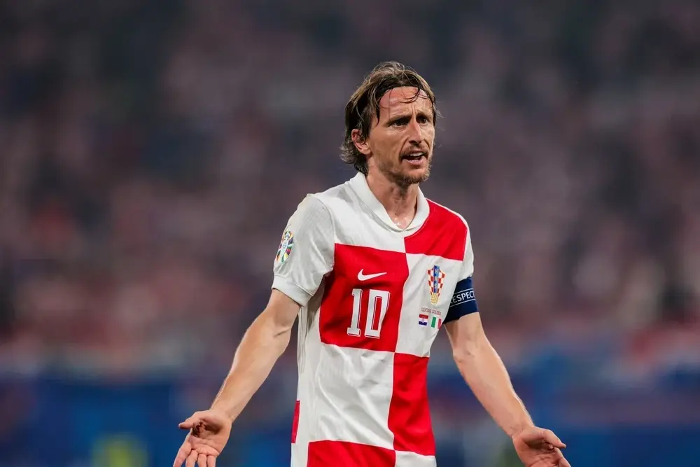 luka-modric-kupil-bilety-dla-rodziny-na-derby-z-interem-mozliwe-ze-to-jego-ostatnie-wielkie-spotkanie